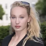 „Mich halten ja die meisten schon für älter“ Helena Zengel wird volljährig und feiert Premiere