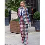 Keine trägt ihn so gut wie Blake Lively: Der Hosenanzug liegt voll im Trend