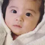 Baby mit seltener Hormon-Störung wird jetzt weltberühmt