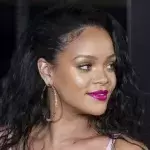 Rihanna: So freizügig wirbt sie für ihre neue Unterwäsche-Kollektion