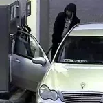 Achtung! Neue Masche von Dieben an der Tankstelle alarmiert die Polizei!