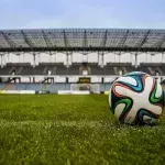In der Welt des Fußballs werden Spitzengehälter bezahlt