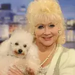 Eva Jacob vermisst während Corona ihren Hund sehr 