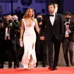 Kim Kardashian sendet JLo und Ben Affleck deutliche Botschaft