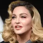 Madonna posiert nackt auf Instagram 