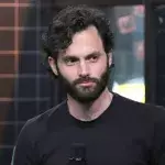 "You"-Star Penn Badgley: Mit diesen Weltstars ist er zusammen gewesen