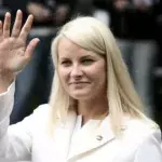 „Die Kronprinzessin leidet an der chronischen Lungenkrankheit“ – Wie geht es Mette-Marit?