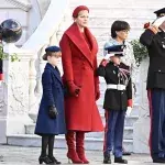 Monaco feiert Nationalfeiertag und ihre Fürstin Charlène als Lady in Red