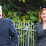 Prinz Andrew besucht mit Sarah Ferguson Gedenkfeier in Windsor