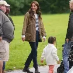 In diesem Outfit hat man Prinzessin Kate lange nicht gesehen