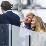 Willem-Alexander bei der Formel 1: Selfie-Time mit Tochter Amalia