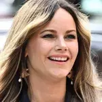 Prinzessin Sofia zeigt sich ungeschminkt auf sommerlichem Familienbild