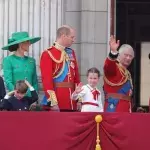 Balkon-Auftritt der Royals: Frecher Abschiedsgruß von Prinz Louis