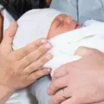 Berühmter Besuch für das Royal Baby: Wird dieser Superstar Archies Pate?