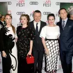 Die "The Crown"-Darsteller auf dem roten Teppich