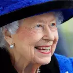 Die Queen im Krankenhaus: Woran leidet sie?