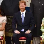 Die Queen mit Enkel Harry und Meghan 