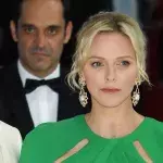 Fürstin Charlène: Mythischer Look für guten Zweck