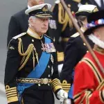 König Charles wurde gemobbt