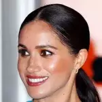 Meghan Markle: Zurück in London in einem umwerfenden türkisblauen Kleid