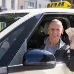 "Quiz Taxi": Die rollende Rateshow mit Thomas Hackenberg kommt zurück