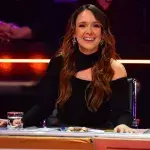 "The Masked Singer": Carolin Kebekus nimmt im Rateteam Platz