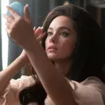 Sofia Coppola über die "dunkle Seite" ihres neuen Films "Priscilla"
