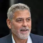 Nach "Flash"-Cameo: George Clooney will nie wieder Batman sein