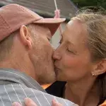 "Bauer sucht Frau": Erster Kuss und bizarres Kompliment