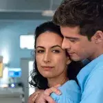 Dr. Leyla Sherbaz ist immer noch nicht zurück am JTK – im Gegensatz zu Ben sind die Fans genervt