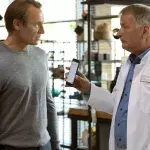 Dr. Martin Stein (Bernhard Bettermann, li.) und Dr. Roland Heilmann (Thomas Rühmann) 