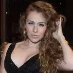 Sommerhaus der Stars: Georgina zeigt Verlobten an