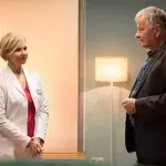 Szene aus "Vergangenheit und Zukunft", am Dienstag (25.10.22) um 21:00 Uhr im ERSTEN. Ab 18.10.2022, 21.00 Uhr in der ARD-Mediathek.