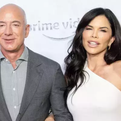 "Peinlichster Post aller Zeiten": "Vogue"-Shooting von Jeff Bezos sorgt für Aufsehen