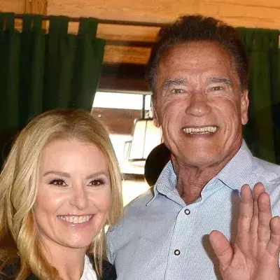 Ohne Show-Einlage: Arnold Schwarzenegger besucht Oktoberfest