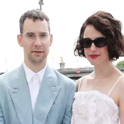 Margaret Qualley und Jack Antonoff: Ein Hochzeitsgast überrascht