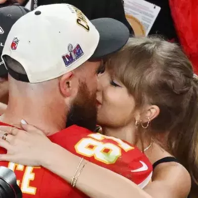 Taylor Swift beim Super Bowl: Nervenschlacht endet mit Märchenkuss
