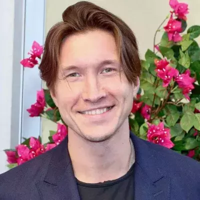 "Let's Dance"-Profitänzer Evgeny Vinokurov wird Vater eines Mädchens