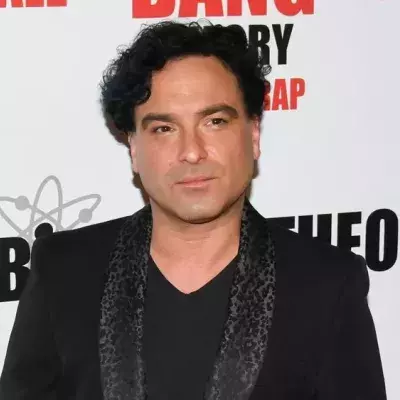 Johnny Galecki: "Big Bang Theory"-Star bestätigt Ehe- und Babynews