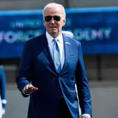 Nach Sturz auf der Bühne: So geht es US-Präsident Joe Biden