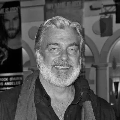 Mit 58 Jahren gestorben: Hollywood-Stars trauern um Ray Stevenson