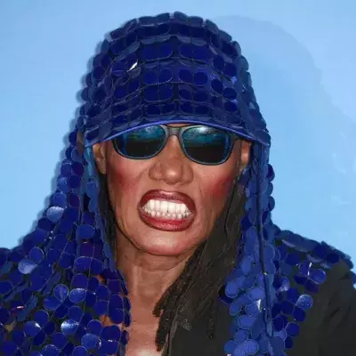 Gesamtkunstwerk Grace Jones feiert 75. Geburtstag