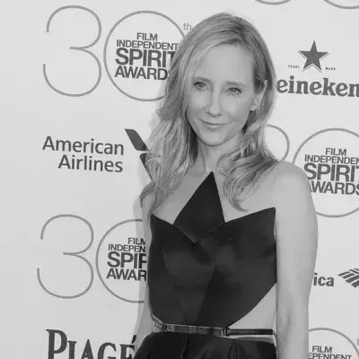 Am Muttertag: Anne Heche wurde in Hollywood beigesetzt