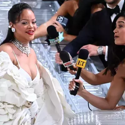 Rihanna verrät süße Details über ihre zweite Schwangerschaft