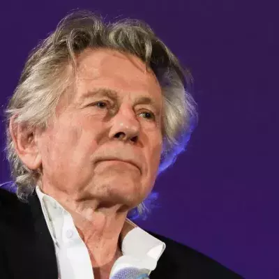 Roman Polanski posiert lächelnd mit seinem Missbrauchsopfer