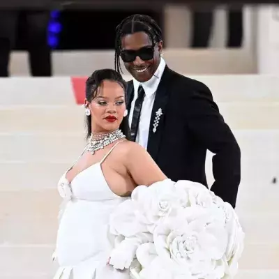 Met Gala 2023: Rihannas Brautlook sorgt für Hochzeitsspekulationen
