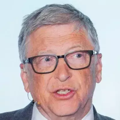 Bill Gates zeigt sich zum ersten Mal mit seiner Enkeltochter