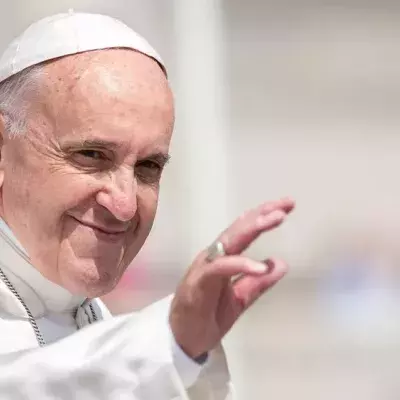 Papst Franziskus aus dem Krankenhaus entlassen