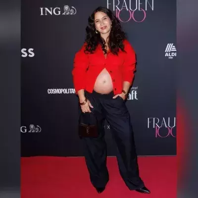 Chryssanthi Kavazi: Mit nacktem Babybauch auf dem roten Teppich