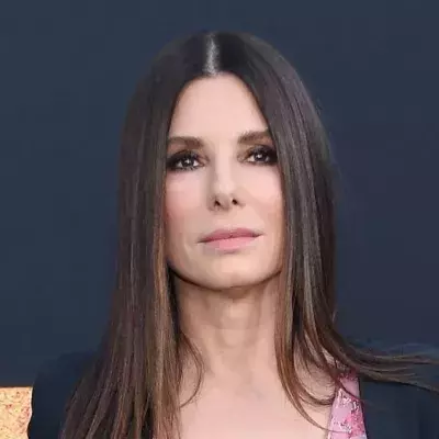 Sandra Bullock verstreut die Asche ihres verstorbenen Partners